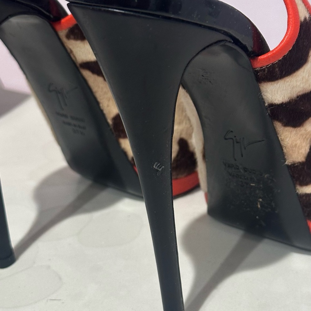 Giuseppe Zanotti Pony Hair Print Heels - Picture 3 of 6